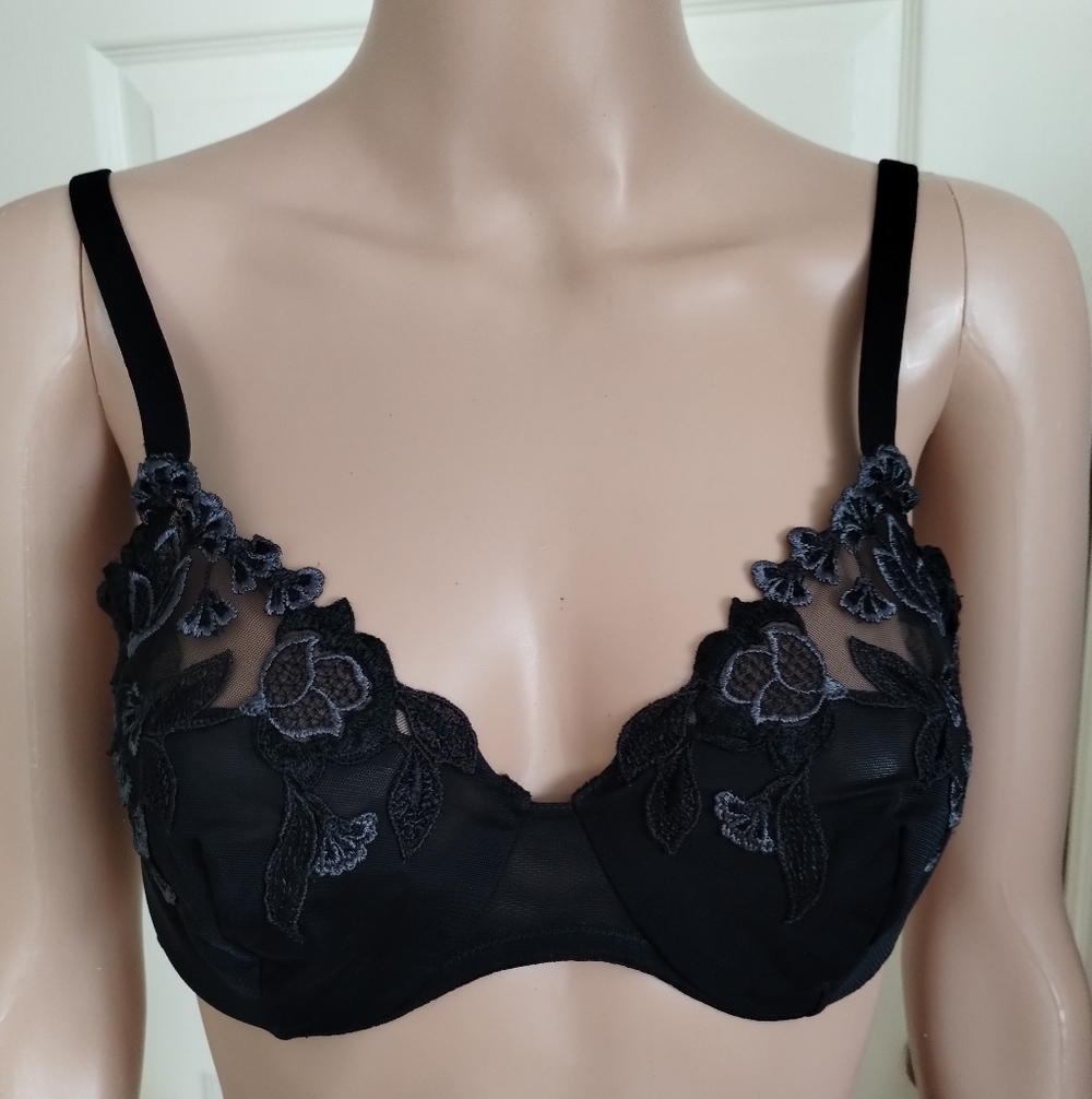 La Perla Black Floral Embroidered Bra